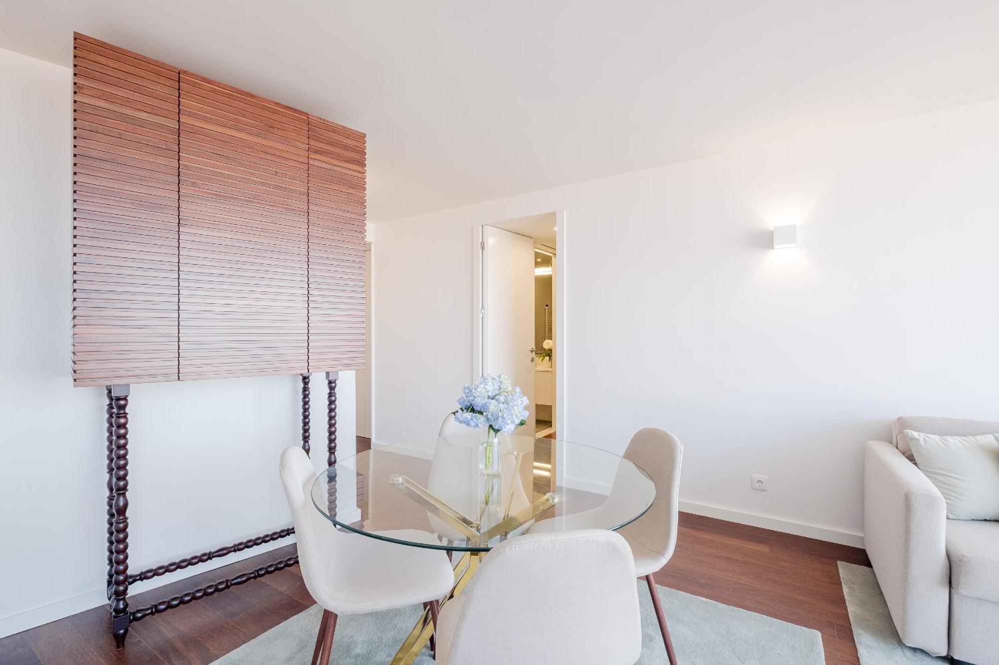 Boutique Rentals- Bliss By The Sea Apt- Ocean Views In Foz Beach OOporto Exterior foto