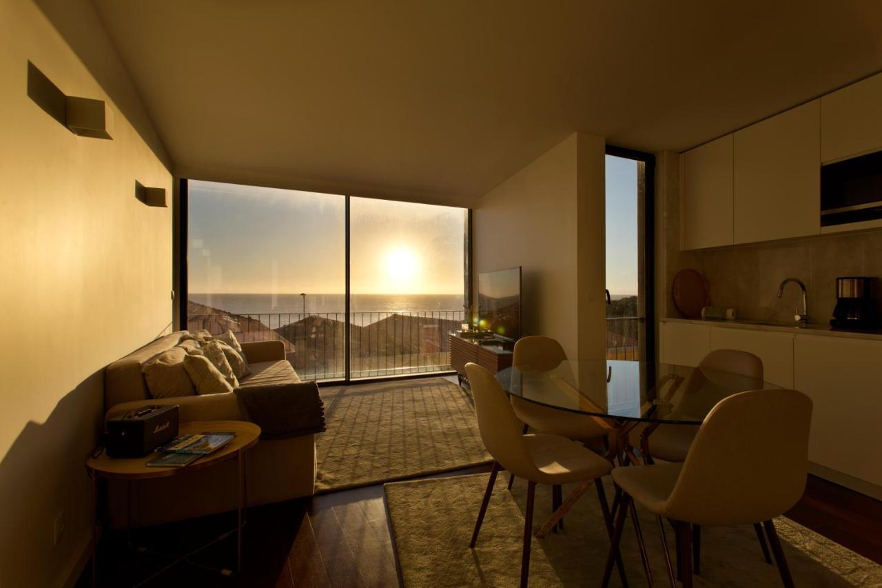 Boutique Rentals- Bliss By The Sea Apt- Ocean Views In Foz Beach OOporto Exterior foto